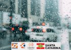 Santa Catarina tem previsão de chuva persistente e volumosa até domingo