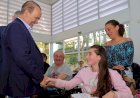 Governo do Estado entrega cadeiras de rodas motorizadas a pacientes do SUS