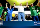 Flávio Bolsonaro lança campanha em Santa Catarina e PL reúne multidão em convenção com Jorginho Mello e candidatos ao Senado