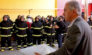 Governo promove 22 bombeiros militares por antiguidade