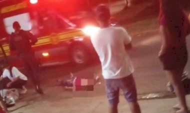 Casal bate em carreta e mulher morre na fronteira