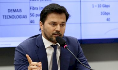 Fábio Faria é exonerado da pasta das Comunicações