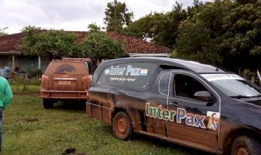 Mulher é assassinada com 5 facadas no rosto e tórax