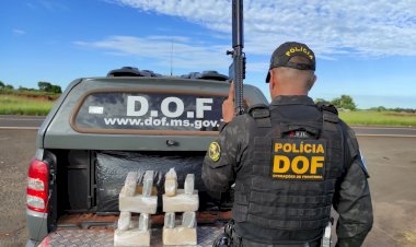 Homem é preso e adolescente apreendido com drogas