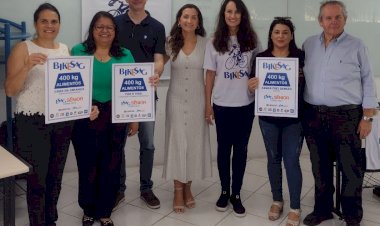 Programa Esag Sênior da Udesc entrega 1,2 mil quilos de alimentos arrecadados em passeio ciclístico