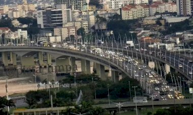 TEMPO REAL: Grande Florianópolis tem trânsito conturbado com acidentes e problemas mecânicos