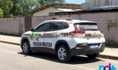 Denúncia de violência doméstica resulta em apreensão inusitada em Timbó