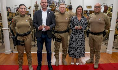 Polícia Militar realiza homenagem em solenidade alusiva ao Dia do Jornalista