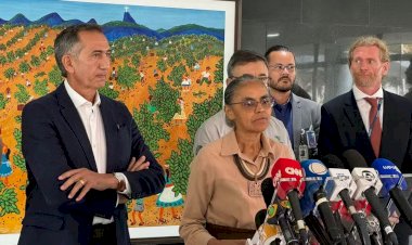 Proposta sobre aborto na Câmara é 'altamente desumana com mulheres', diz Marina