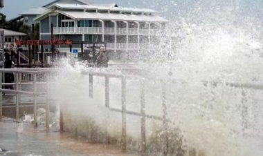 Furacão Debby chega à Flórida com ventos de até 130 km/h