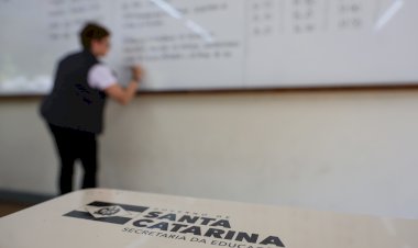 Gabarito preliminar do primeiro dia de prova do maior concurso público da Educação de SC é divulgado
