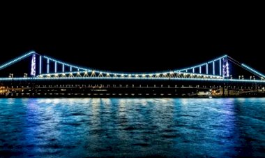 FOTOS: Após testes, iluminação na Ponte Hercílio Luz fica para dezembro, diz Jorginho Mello