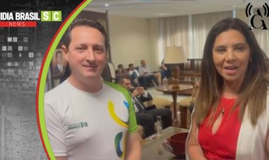 CÂMARA EM PAUTA CHAPECÓ: CLAIMAR DE CONTO APRESENTA BALANÇO DO ANO EM ENCONTRO DE VEREADORES NA ALESC