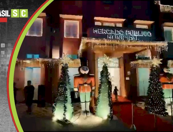 LAGUNA: PRÉVIA DO NATAL DOS SONHOS ILUMINA O CENTRO HISTÓRICO CIDADE SE ANTECIPA PARA A ABERTURA OFICIAL EM 7 DE DEZEMBRO