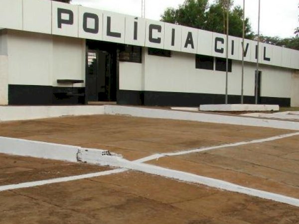 Motorista é sequestrado e abandonado em estrada vicinal após roubo de carro