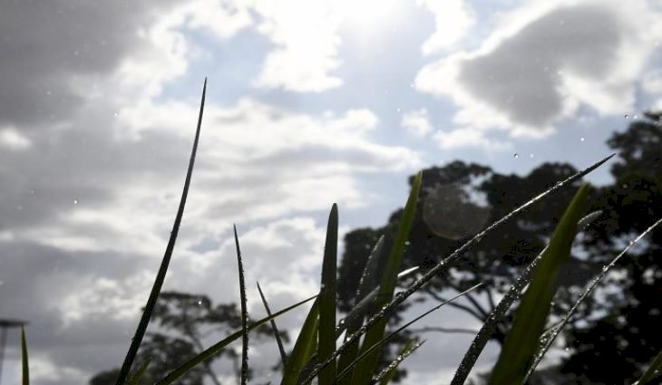 Previsão é de quinta-feira de sol, nuvens e possibilidade de chuva