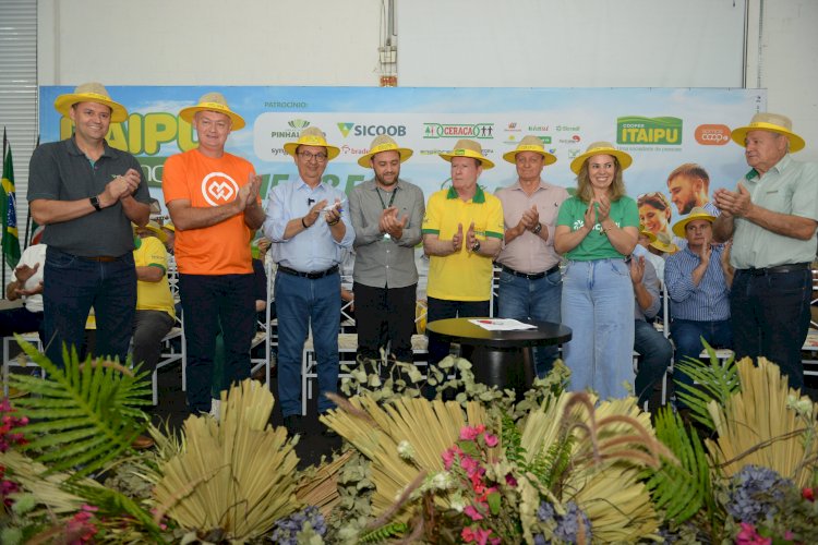 Estado lança o Programa Terra Boa 2023 com investimentos recordes de R$ 114 milhões durante o Itaipu Rural Show