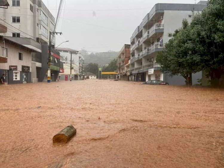 Defesa Civil emite alerta de ‘tempestade severa’ para 37 cidades de SC