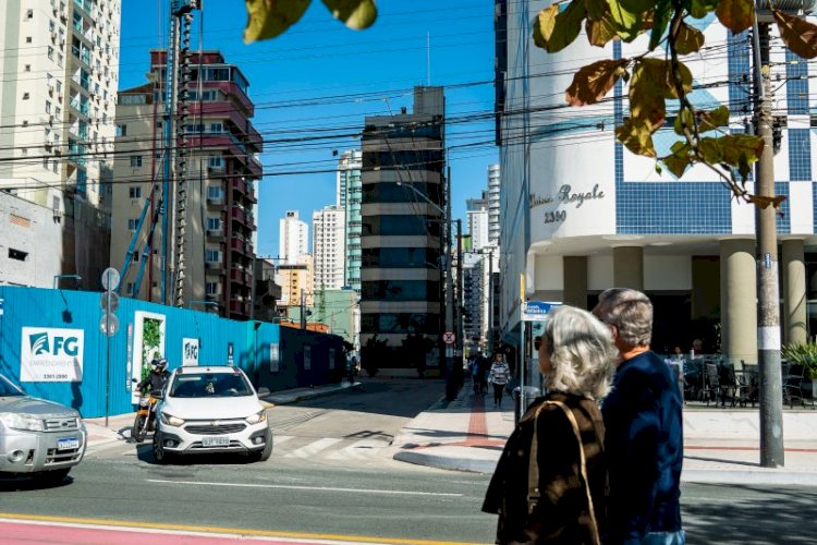 Balneário Camboriú é a 3ª cidade com maior percentual de moradores de aluguel no Brasil