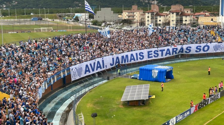 Soco-inglês e rojão: membros de torcida do Avaí são banidos de jogos do time após brigas