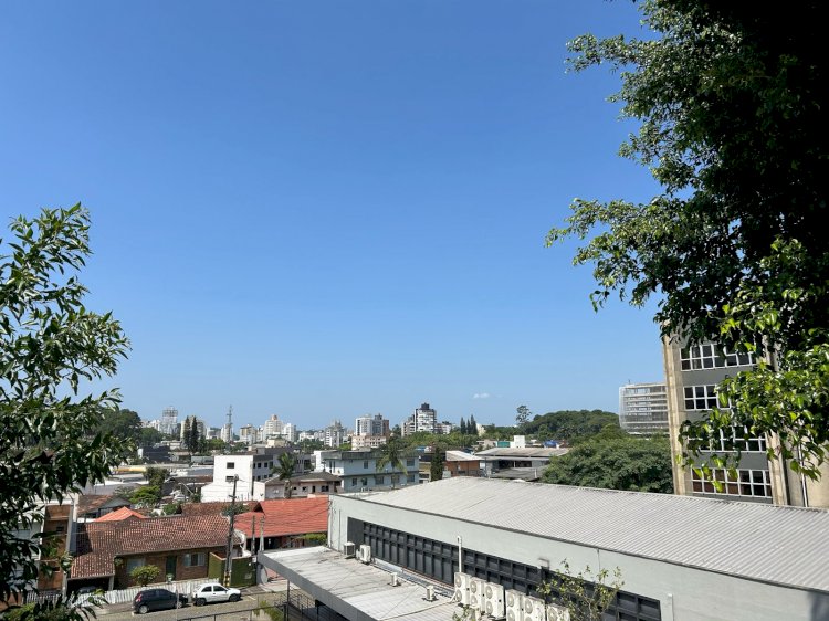 Em dia de calor extremo, homem morre com temperatura corporal de 43°C em SC