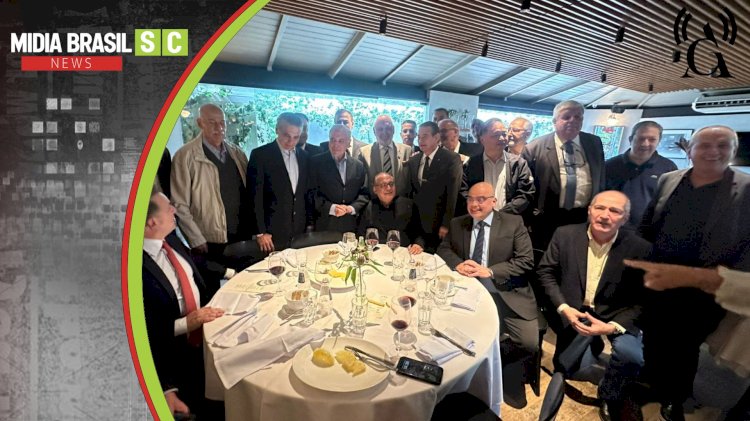 MARUM REACENDE O DEBATE NACIONAL E APONTA CAMINHOS PARA 2026 EM ENCONTRO QUE REÚNE LIDERANÇAS DO PAÍS